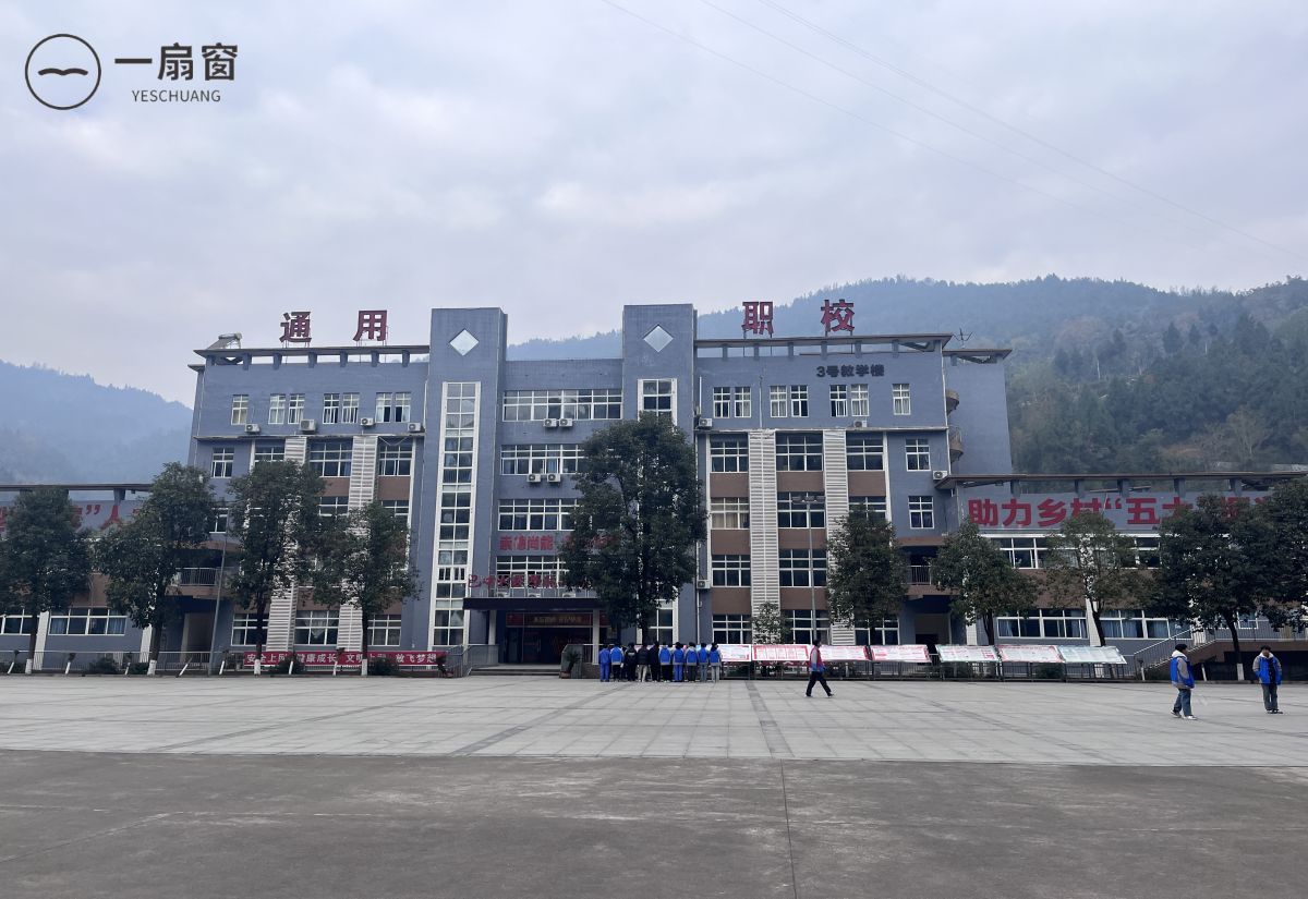 93d8e39bf76b59df8ee052c4f7cbd2c