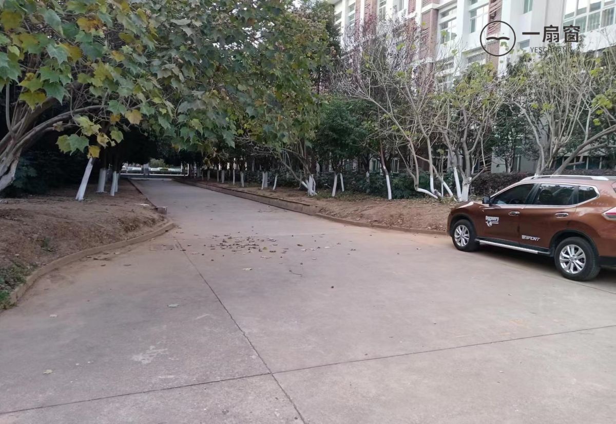 四川省广元市职业高级中学校 (4)