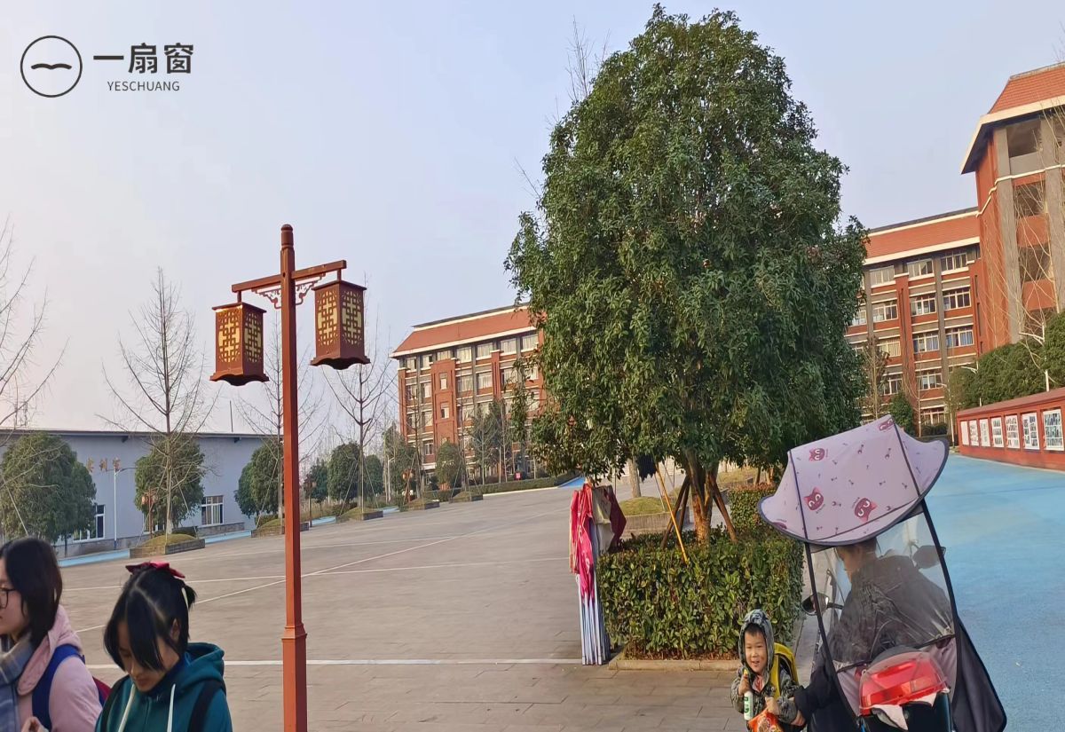 广安市世纪职业技术学校 (4)