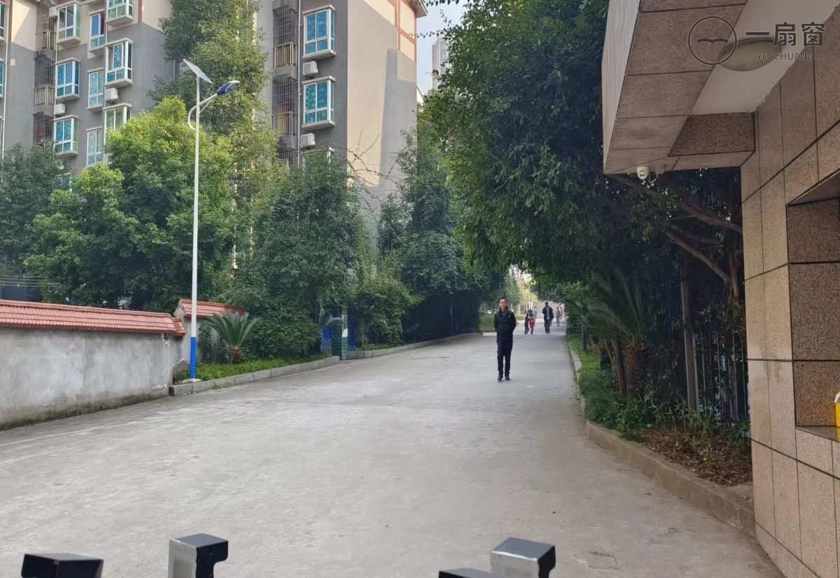 广安市景山职业高中学校 (2)