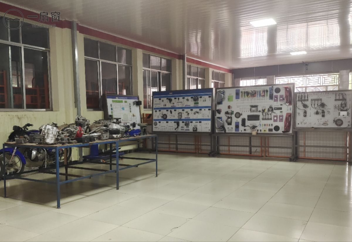 达州远航职业技术学校 (6)