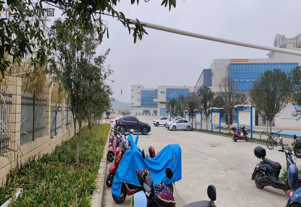 资阳市乐至机电职业技术学校 (4)