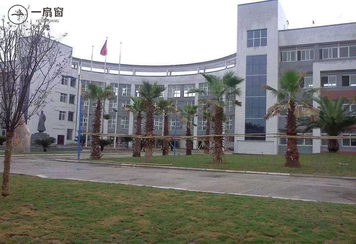 四川省张澜职业技术学校 (1)