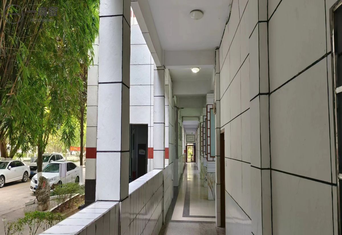 遂宁应用高级技工学校 (7)